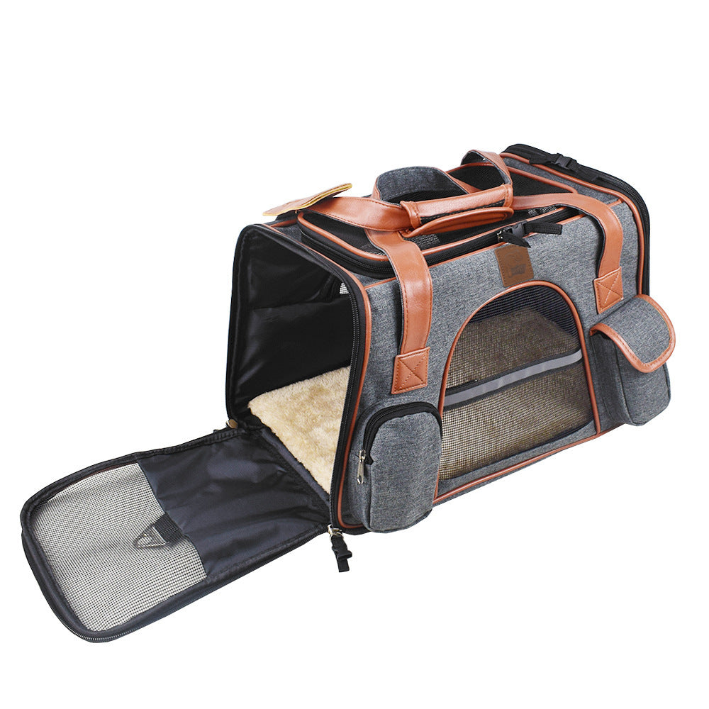 PawPassenger: Cozy Car Carrier for Pets
